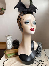 Load image into Gallery viewer, Gothic rockabilly bat hat