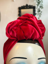 Load image into Gallery viewer, Mannequin head wearing a red velvet turban with a neutral background