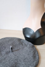 Load image into Gallery viewer, grey beret