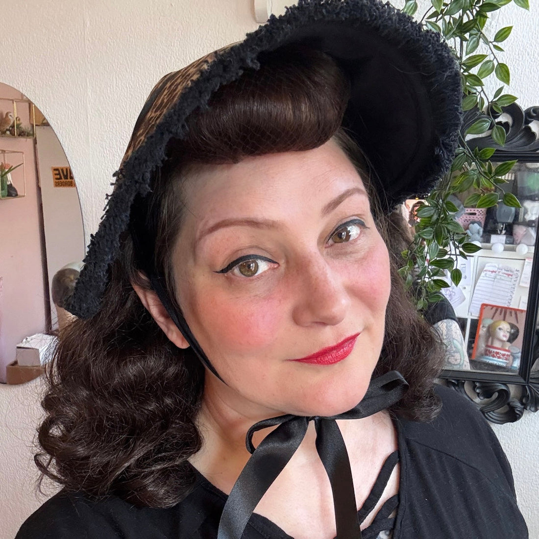 How To Wear A Vintage Sun Hat.