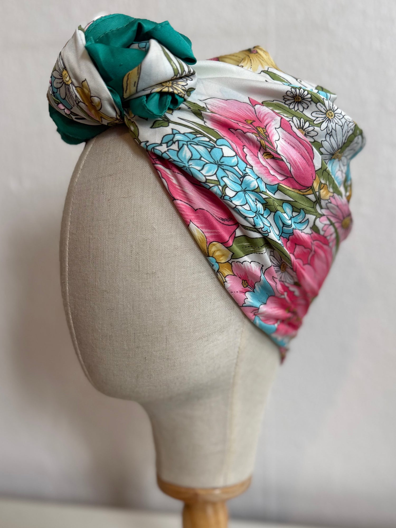 True Vintage Scarves