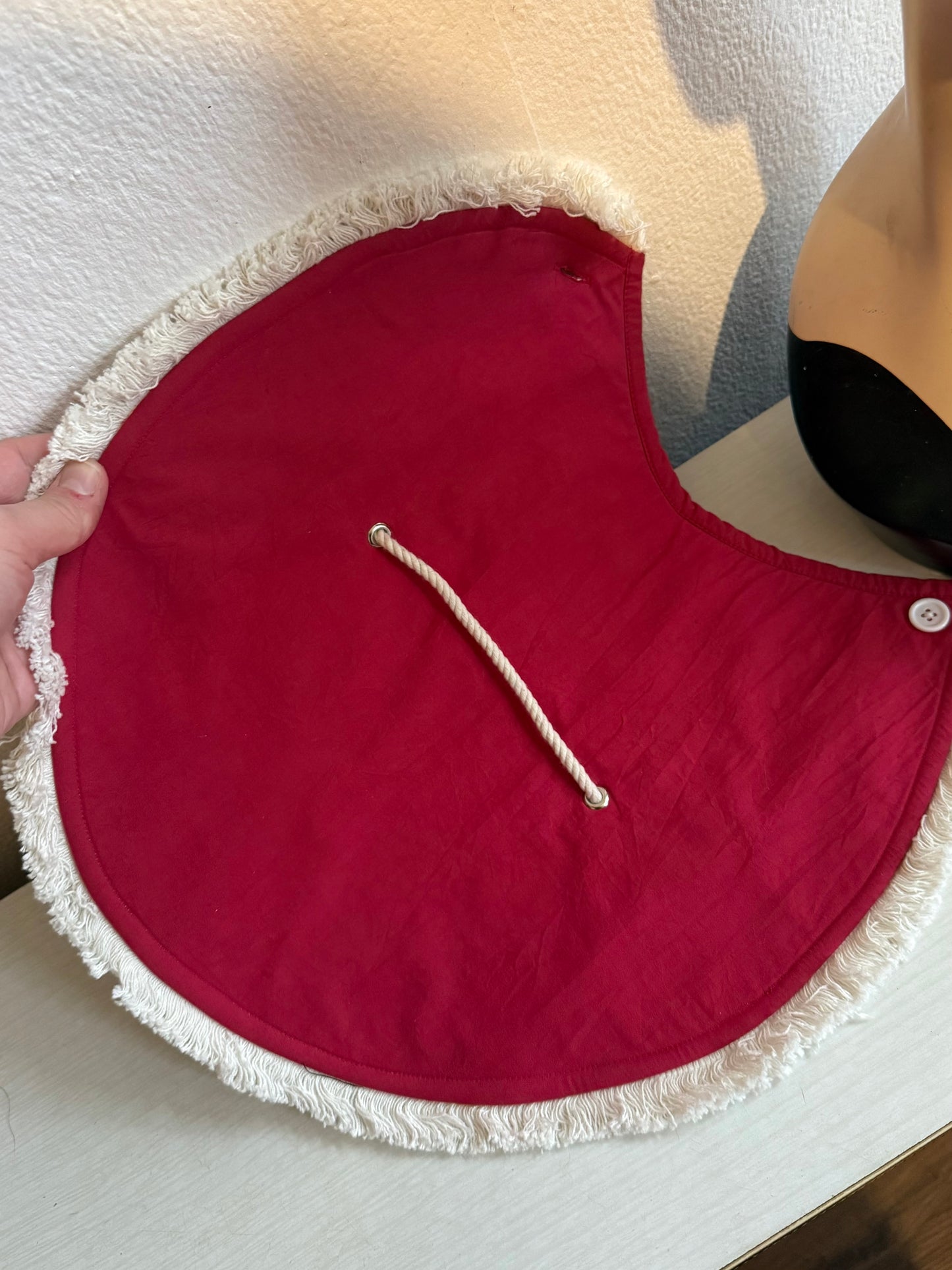 Red sun hat 