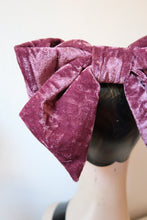 Load image into Gallery viewer, SALE ITEM: HAIR BOW in Dusky Pink Velvet