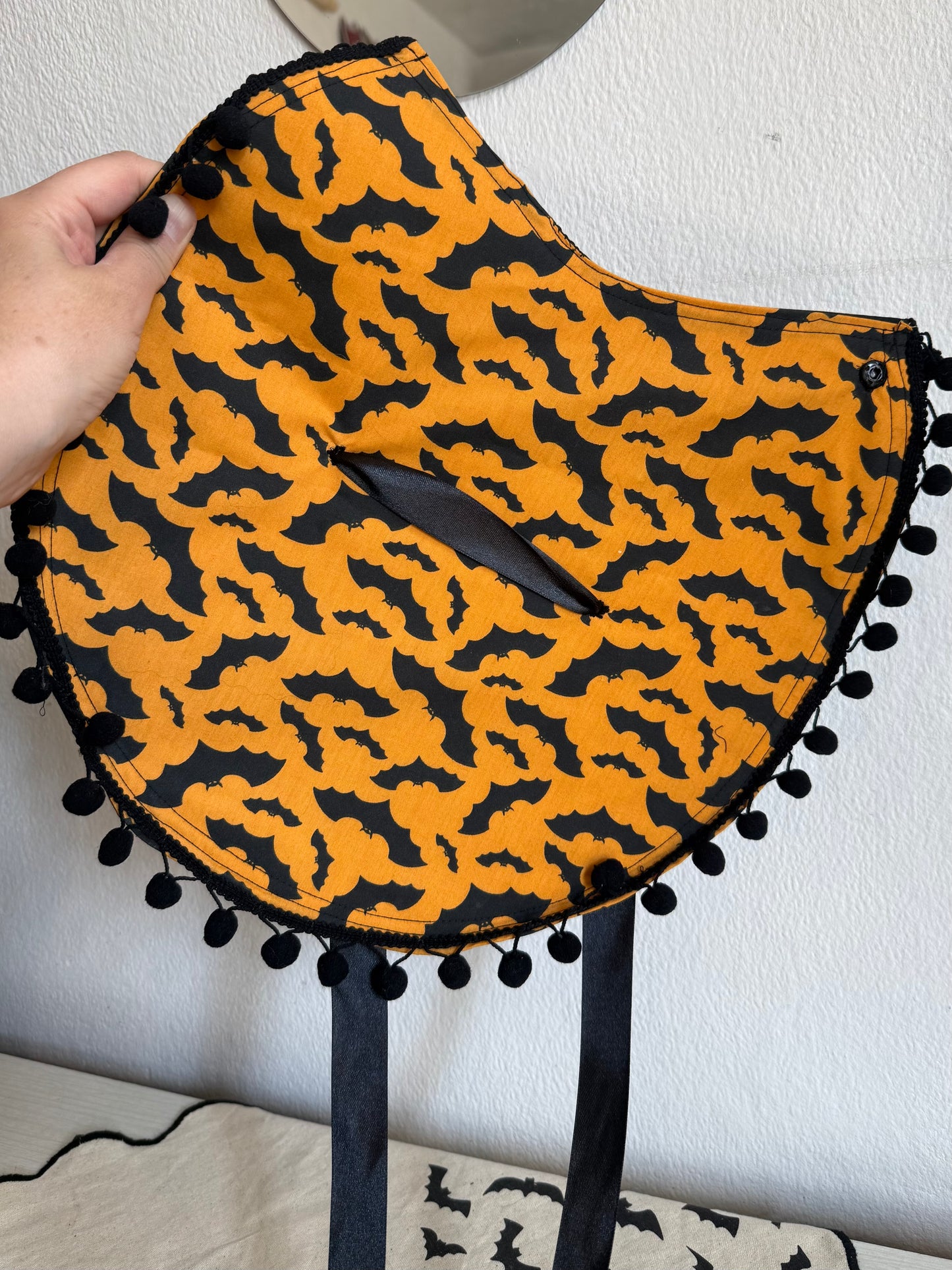 bat print vintage style rockabilly sun hat
