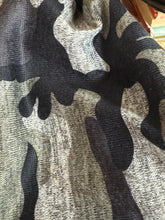 Load image into Gallery viewer, camo