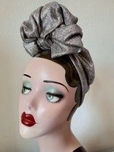 Load image into Gallery viewer, Sliver metallic party glamorous turban 