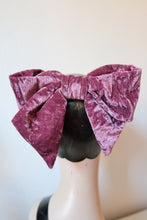 Load image into Gallery viewer, SALE ITEM: HAIR BOW in Dusky Pink Velvet