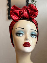 Load image into Gallery viewer, Metallic festive Christmas headband 