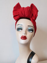 Load image into Gallery viewer, Red vintage 1940s fashion turban 