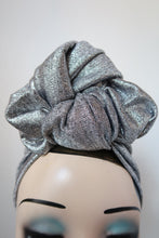 Load image into Gallery viewer, Sliver glamorous vintage reproduction 1940s turban for women