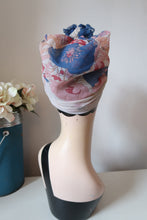 Load image into Gallery viewer, vintage scarf for 1940s turban tying  