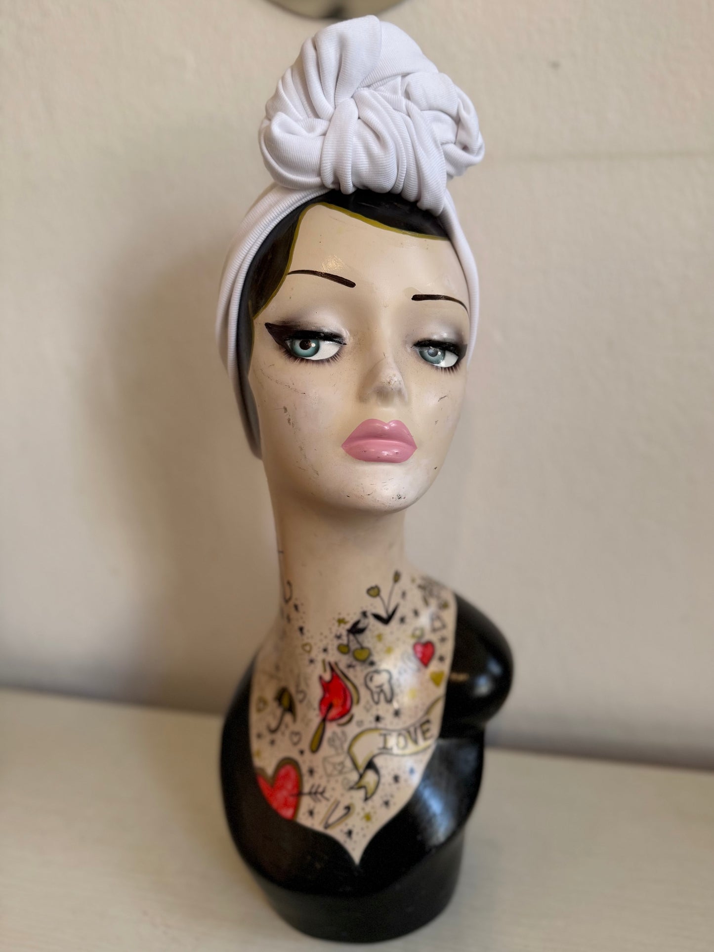 White vintage style headscarf  