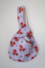 Load image into Gallery viewer, Lilac 1940s handmade vintage bag set 