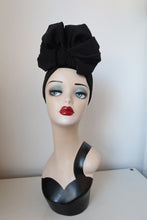 Load image into Gallery viewer, Black Sparkly Lurex vintage headband