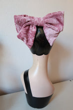 Load image into Gallery viewer, SALE ITEM: HAIR BOW in Light Pink Velvet