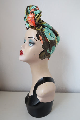 Tropical print 1940s turban for women