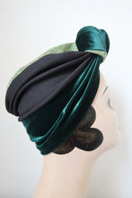 Load image into Gallery viewer, Vintage velvet green turban 