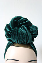 Load image into Gallery viewer, Velvet alt fashion goth vintage turban 