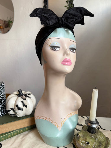 Halloween bat headband 
