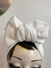 Load image into Gallery viewer, Vintage style handmade jersey headband