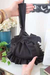 Black bag with Halloween hat design 