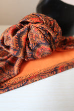 Load image into Gallery viewer, Pumpkin orange paisley handmade 1940s turban