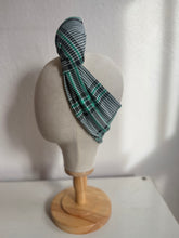 Load image into Gallery viewer, Vintage style handmade jersey headband