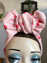 Load image into Gallery viewer, Vintage turban 
