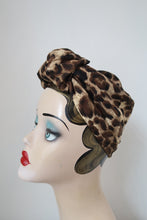 Load image into Gallery viewer, Leopard print 1940s handmade headscarf 