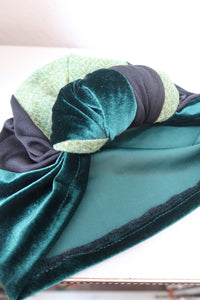 Vintage velvet green turban 