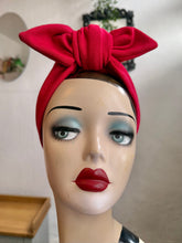 Load image into Gallery viewer, 1940s Landgirl vintage headscarf turban