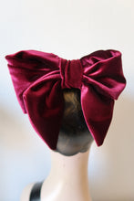 Load image into Gallery viewer, claret red velvet hair bow