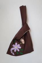 Load image into Gallery viewer, Embroidered 1940s handmade vintage bag