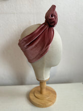 Load image into Gallery viewer, Vintage style handmade velvet headband