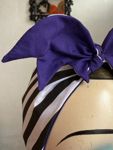 Gothic Halloween alternative fashion bat headscarf striped Beetlejuice 