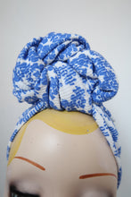 Load image into Gallery viewer, Blue and white 1940s vintage headband 