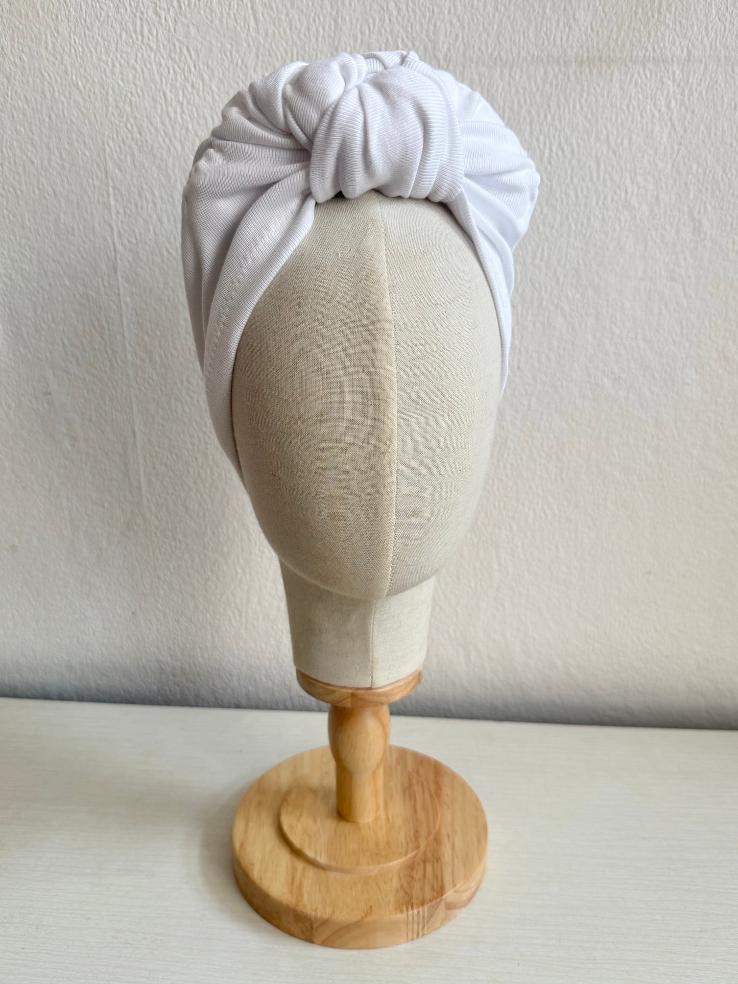 White 1940s vintage turban