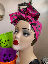 Load image into Gallery viewer, Bat Halloween goth headband