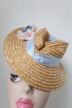 Load image into Gallery viewer, Handmade vintage straw hat 