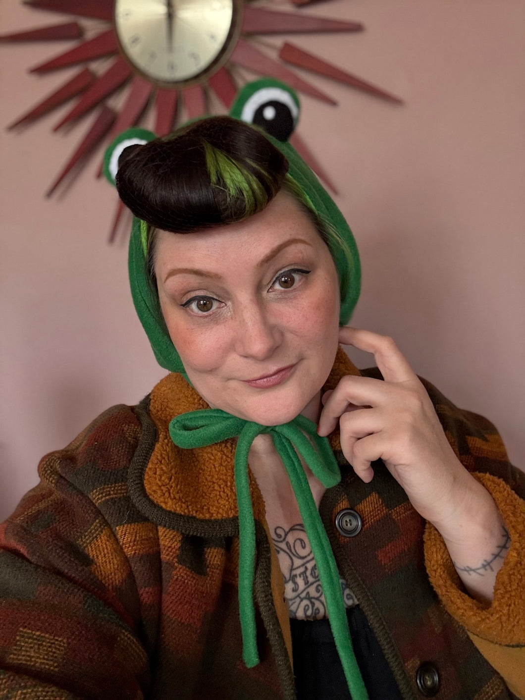 Woman in frog headband 