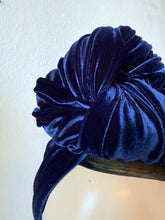 Load image into Gallery viewer, Blue velvet glamorous festive headband 