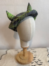 Load image into Gallery viewer, plaid devil horn beret