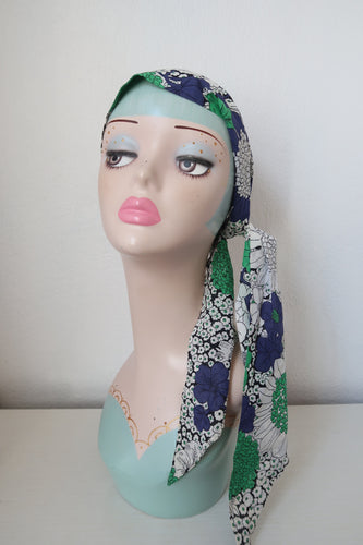 Retro 1960s 1970s headscarf