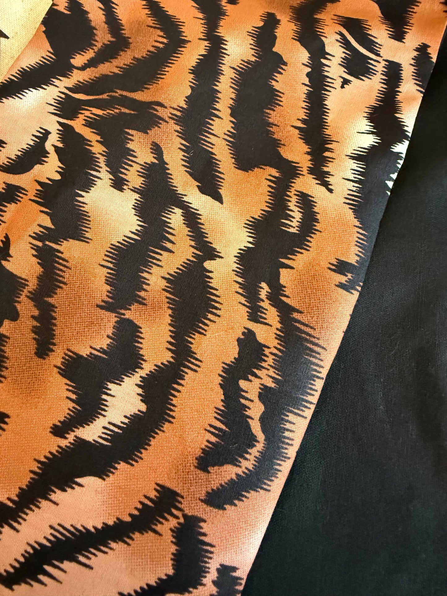 Tiger print Rockabilly bandana headscarf 