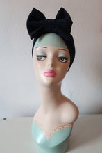 Load image into Gallery viewer, Navy sparkle turban