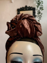 Load image into Gallery viewer, Mannequin head wearing a brown velvet turban with a neutral background