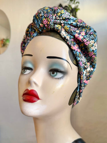 Floral confetti print 1940s vintage pin-up turban 