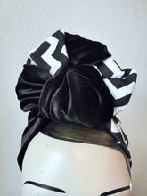 Load image into Gallery viewer, Twin peaks geek black lodge print velvet gothic hat for women 