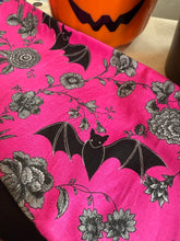 Load image into Gallery viewer, Bat Halloween goth headband