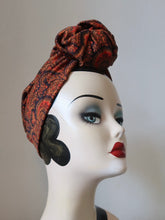 Load image into Gallery viewer, SMALL KNOT Orange Paisley (Full Coverage) 1940s Style Pre-tied Turban